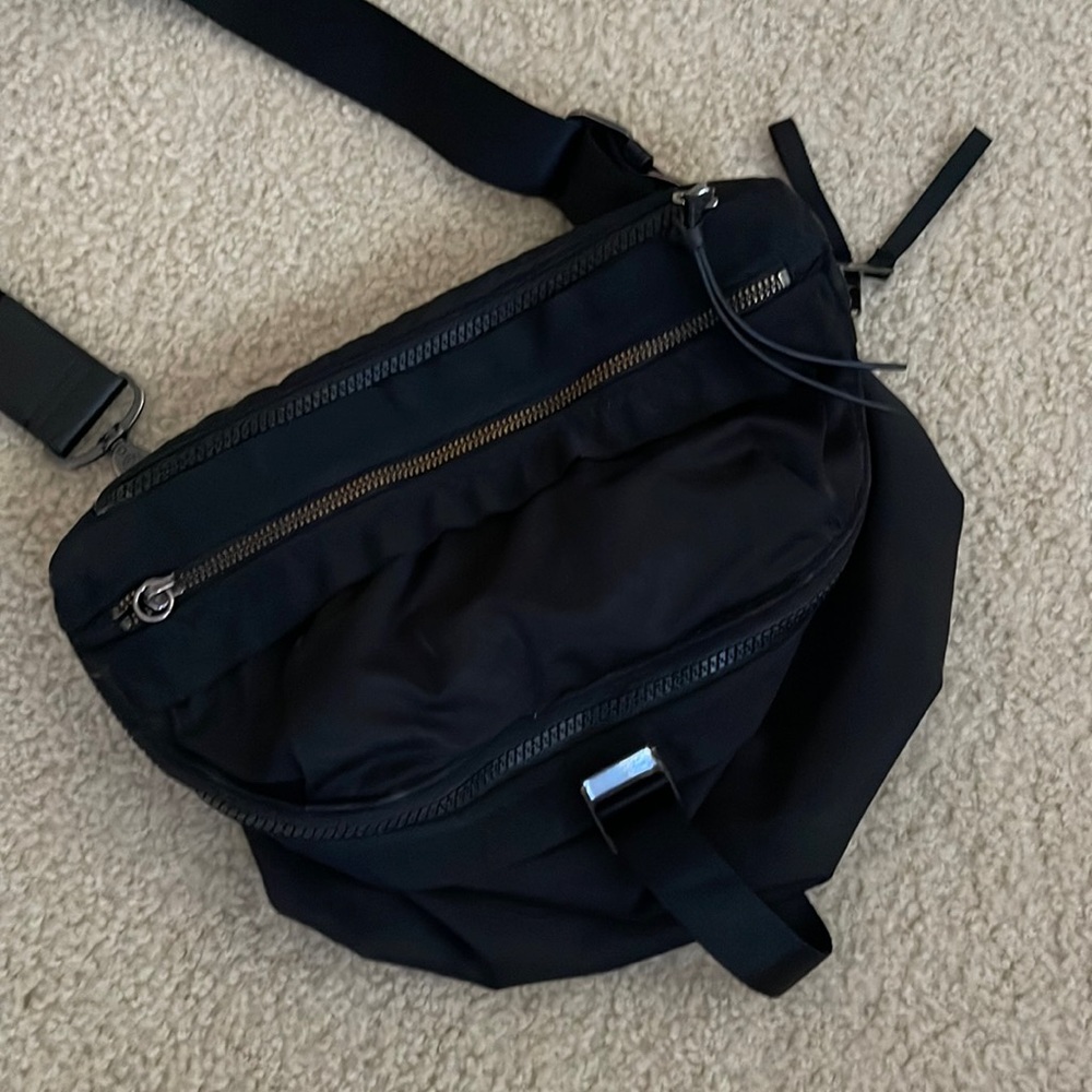 Lululemon Crossbody